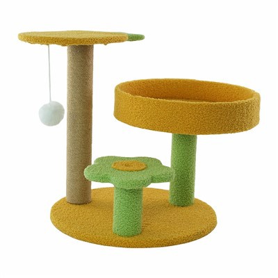 Daudzlīmeņu kaķu koka tornis